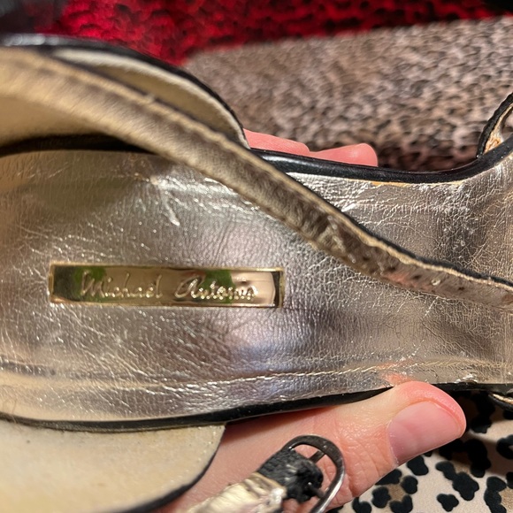 Leather illusion heel - Picture 8 of 12